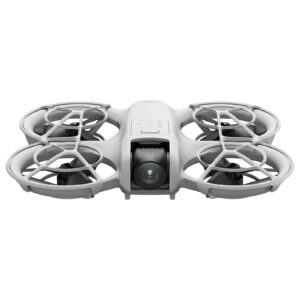The DJI Neo is a minidrone designed for users looking for an ultra-compact, lightweight model. Weighing just 135g, it can take off and land from the palm of your hand. This drone is distinguished by its lack of a traditional remote control, operating mainly via a smartphone or autonomously. The DJI Neo is capable of capturing 4K video and offers several dynamic flight modes. Its 18-minute battery life means you can take plenty of shots without interruption. Ideal for beginners, the DJI Neo is easy to carry and use, offering an intuitive and accessible flying experience.